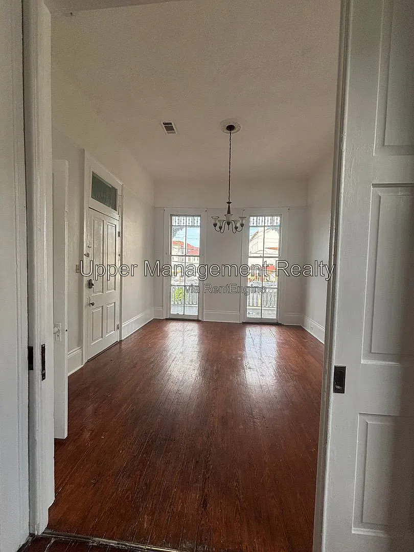 2 bed, 1.0 bath, 1091 sqft, $1,650 — Photo 2