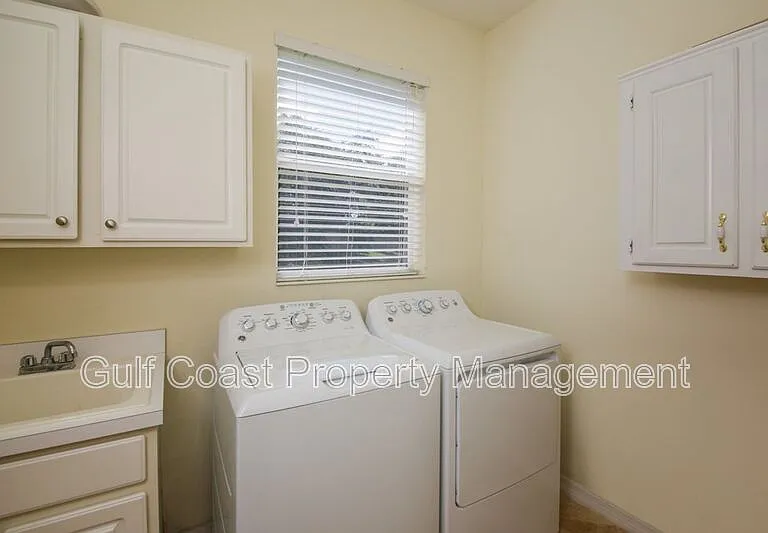 6945 74th Street Cir E — Photo 19