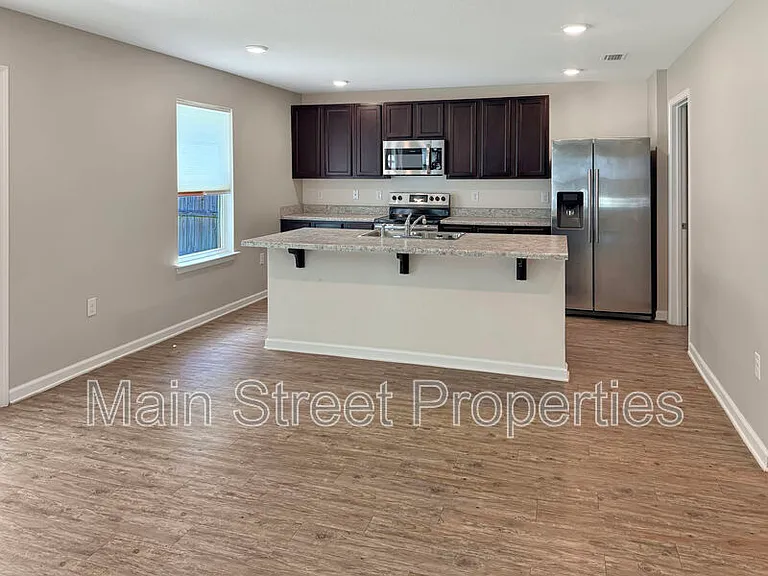 5777 Blackhorse Cir — Photo 3