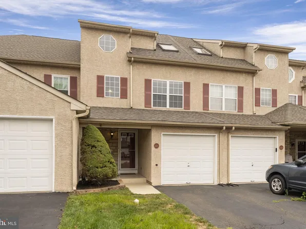 227 Parkview Dr, Souderton, PA 18964