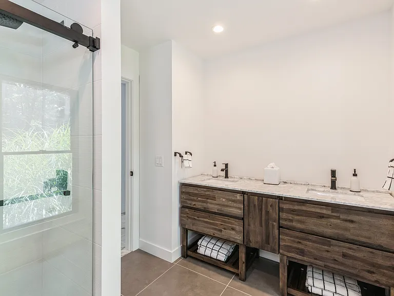10 Woodland Ct — Photo 16