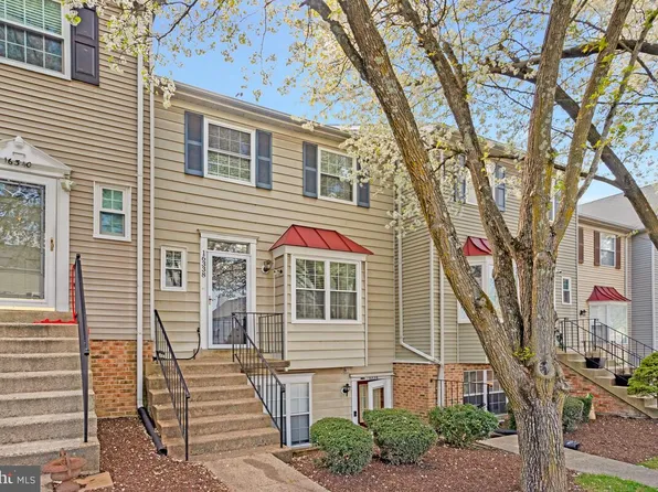 16338 Taconic Cir #94D, Dumfries, VA 22025