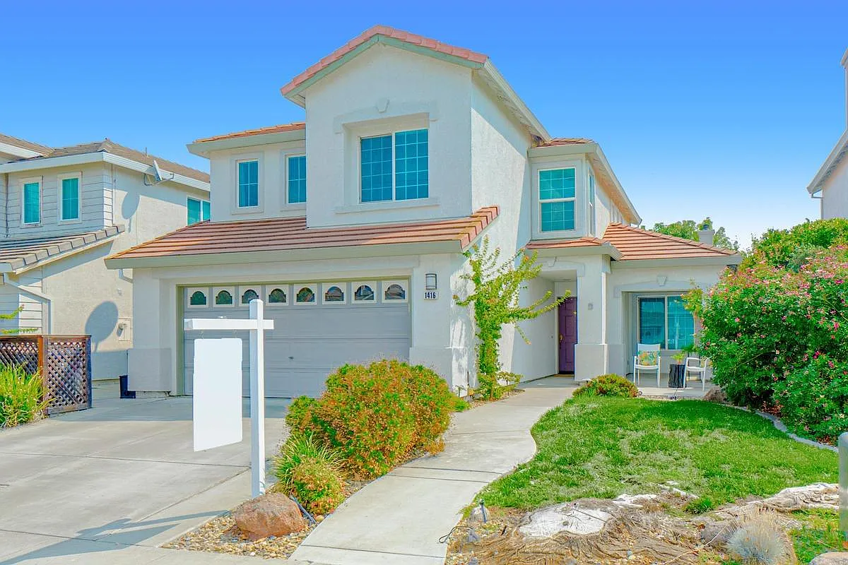 1416 Escolar Ct photo 1