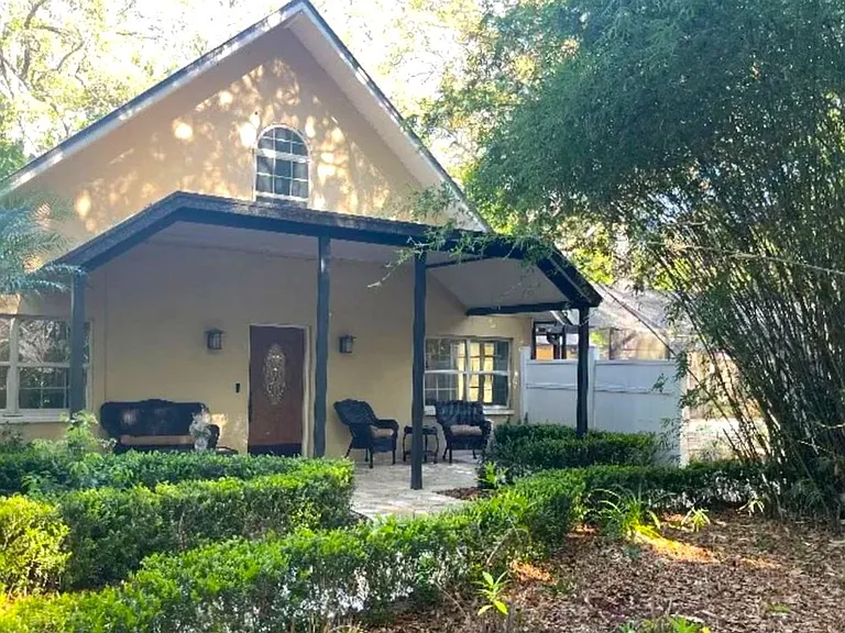 18816 Cimbora Dr — Photo 1