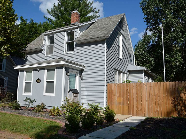 Listing photo
