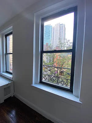 Rented by Corcoran | media 2