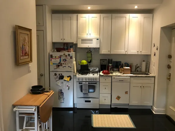 40 West 95th Street image 1 of 9