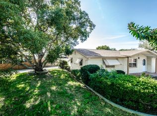 3132 Lloyd Dr, Holiday, FL 34691