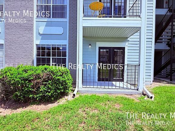 3rd image of 2550 N Alafaya Trl APT 2105