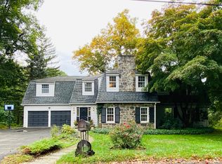 26 Sport Hill Pkwy, Easton, CT 06612