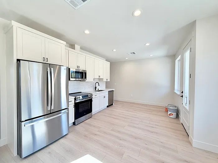 2 bed, 1.0 bath, 750 sqft, $1,895 — Photo 4