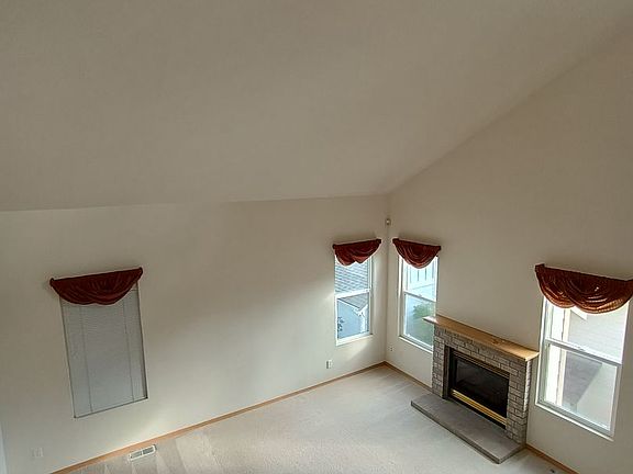 5th image of 9758 Ebbtide Ln NW