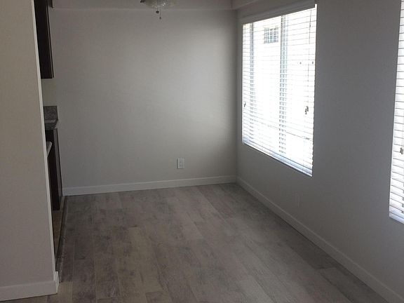4th image of 415 N Oakhurst Dr APT 203