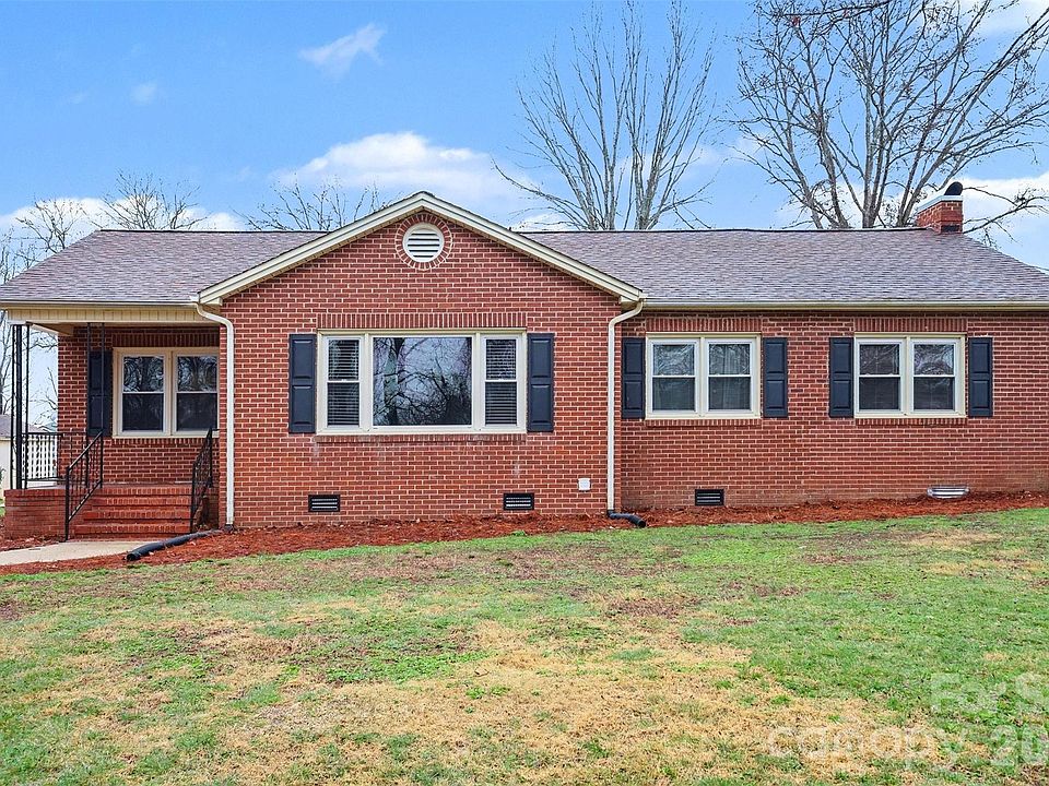 1st image of 1008 Edgewood Rd