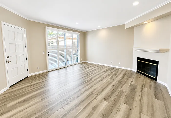1045 Beryl St — Photo 3