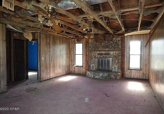 4th image of 2495 Lakeside Dr