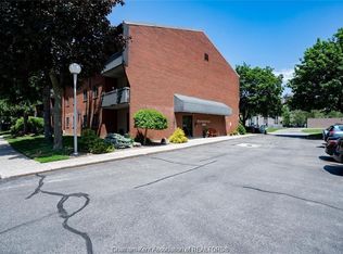 202 Campus Pkwy #207, Chatham Kent, ON N7L 4Y4