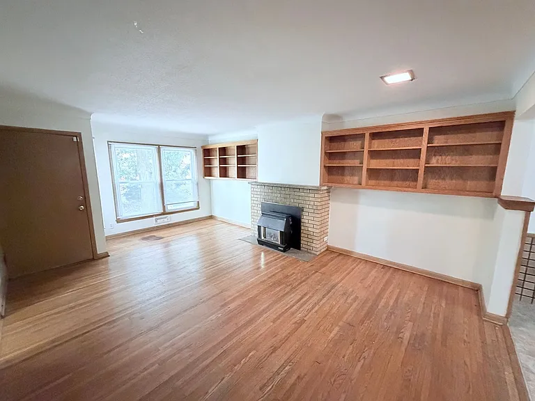 6109 Penn Ave S — Photo 4
