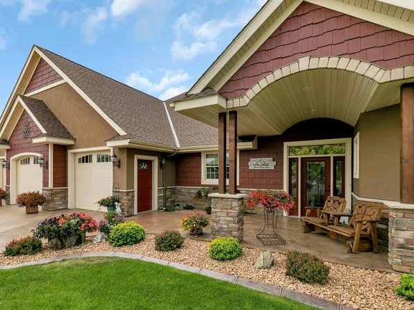 6655 Northwood Ln, Saint Cloud, MN 56303