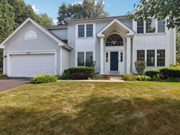 1008 Dover Ct, Gurnee, IL 60031
