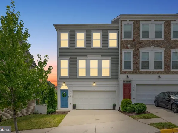 1214 Ramble Dr, Fredericksburg, VA 22401