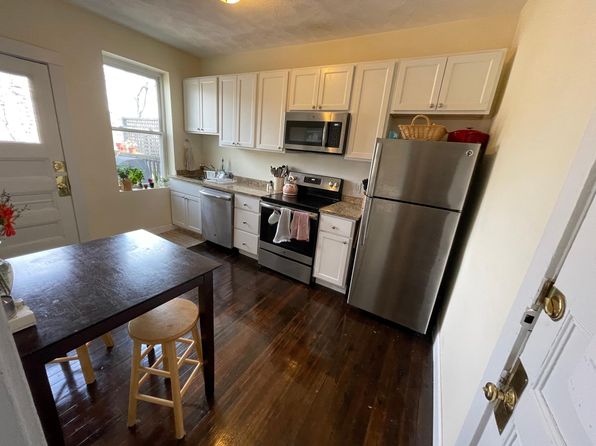 80 University Rd #18