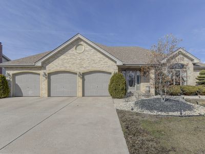 8502 Meadows Edge Trl, Tinley Park, IL, 60487