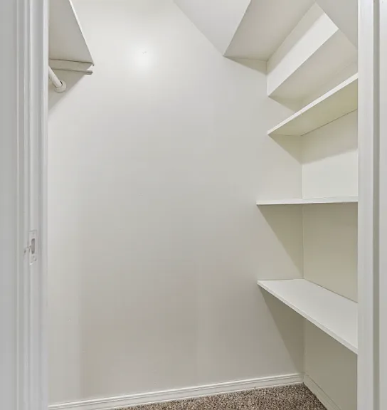 1128 W 9th Ave — Photo 5