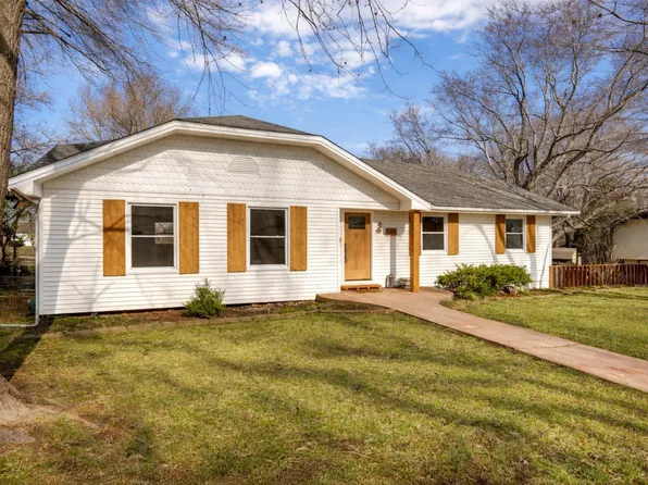 1205 E Samuel J Street, Ozark, MO 65721