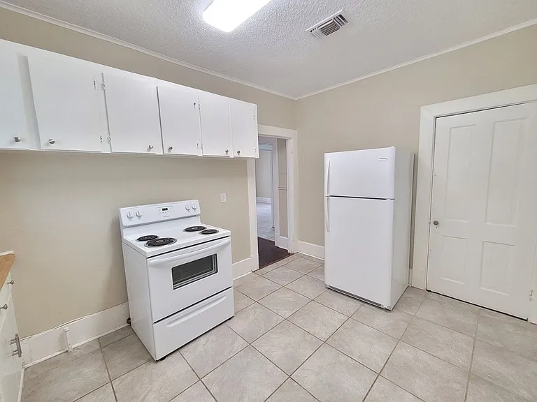 217 Brandywine Rd — Photo 8