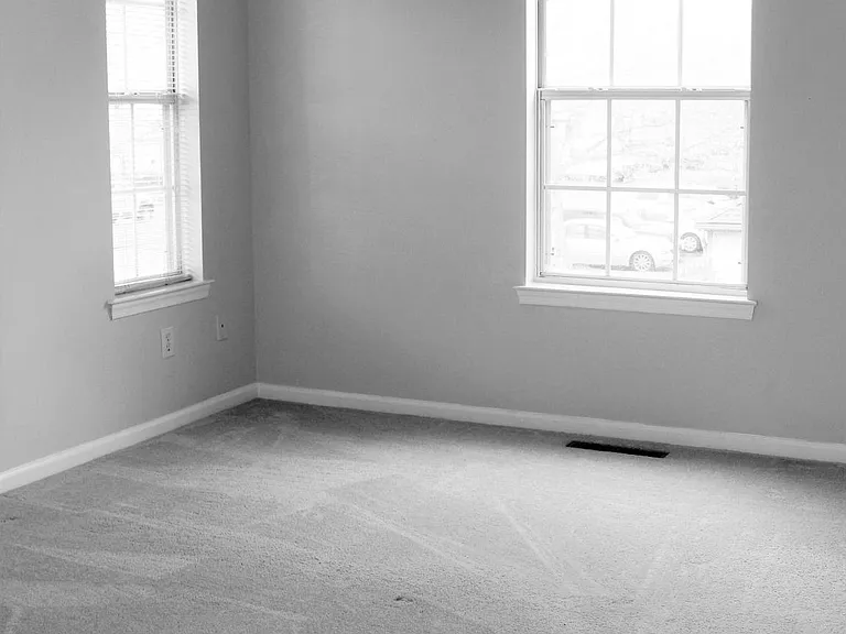 4924 Shallowford Cir — Photo 11
