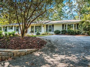 6400 Colewood Ct, Sandy Springs, GA 30328