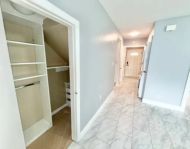 1355 Villa Ln — Photo 7