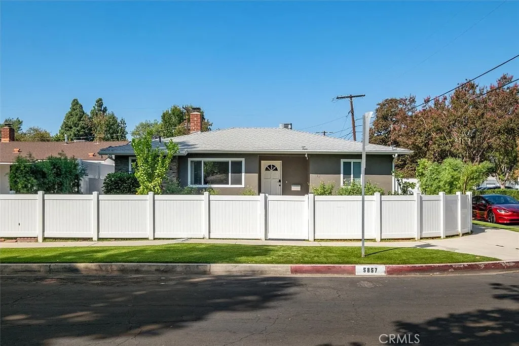 5 bed, 1899 sqft, $7,750 — Photo 4