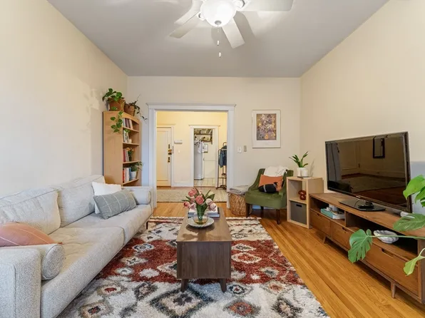 238 S Huntington Ave APT 5, Jamaica Plain, MA 02130