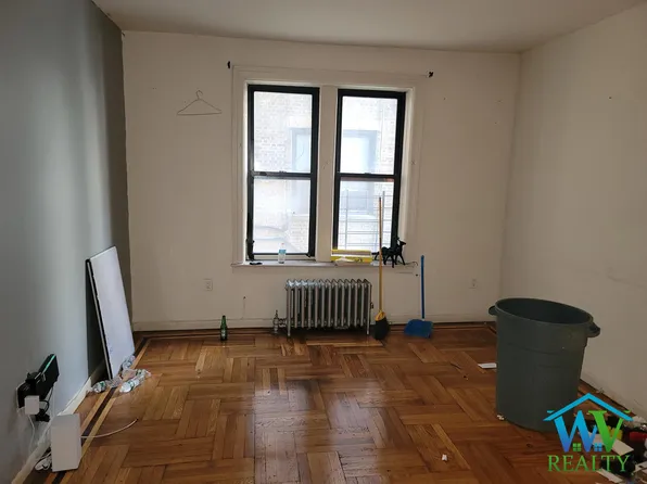 55 W 174th St, Bronx, NY 10453