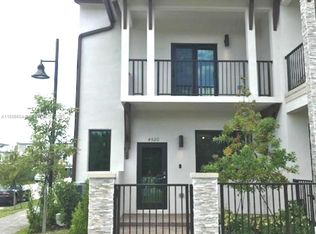4920 NW 83rd Ave, Doral, FL 33166