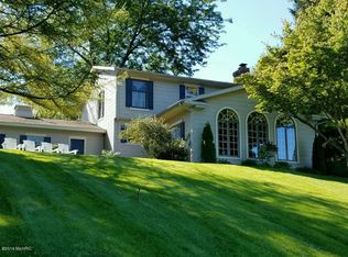 14921 Pine Ridge Rd, Grand Haven, MI 49417