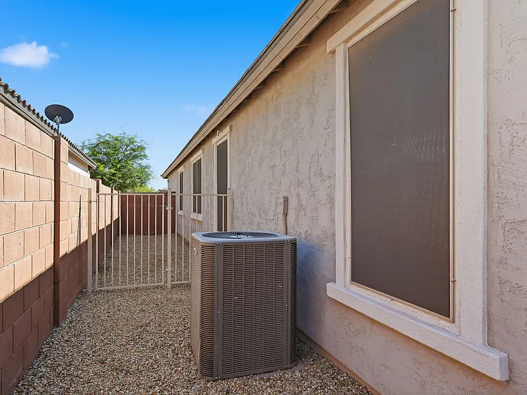 7228 W Tombstone Trl — Photo 39