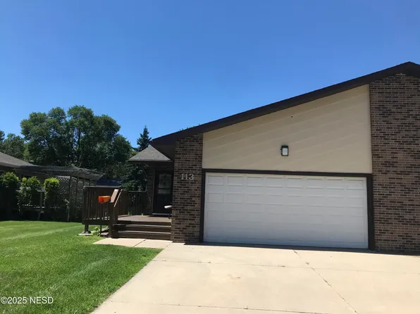 113 18th St SE, Watertown, SD 57201