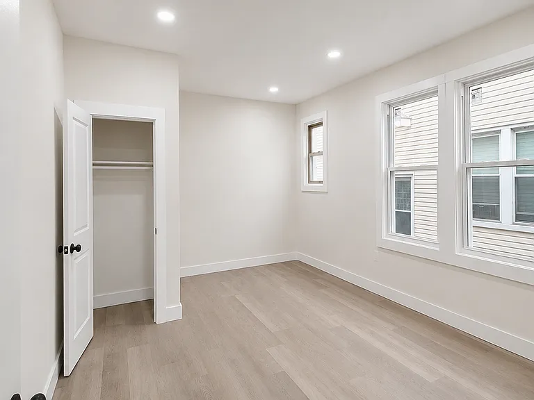 178 Hobson St #1 — Photo 12