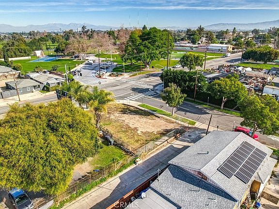 4th image of 3314 W 5th St Lot 1