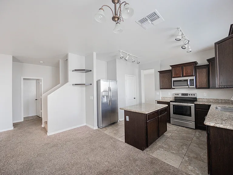 7422 S 27th Way — Photo 14