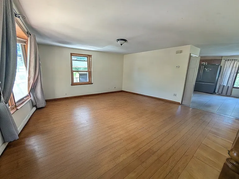 2 Myrtle St #2 — Photo 14