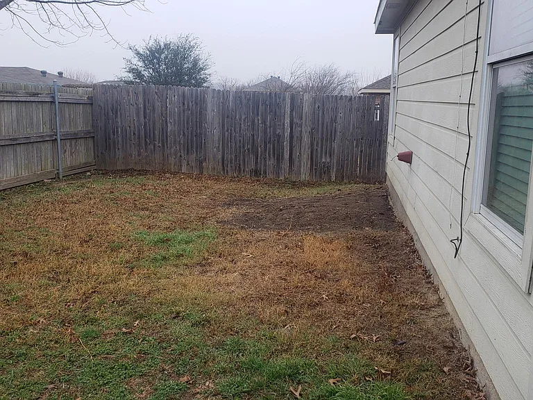 5005 Waterford Dr — Photo 8