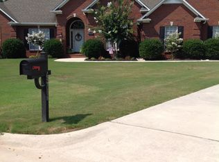 23716 Chadwick Dr, Athens, AL 35613