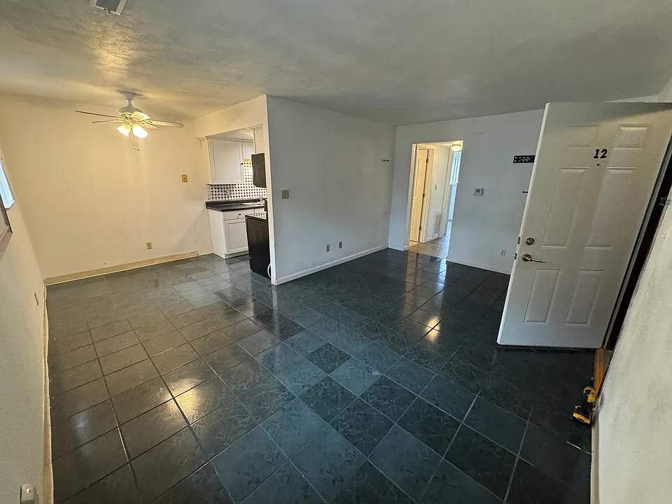 23 S 53rd St #12