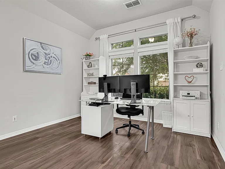 5522 Little Creek Ct — Photo 6