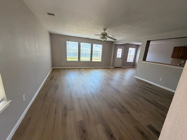 20759 Cypress Crescent Ln — Photo 5
