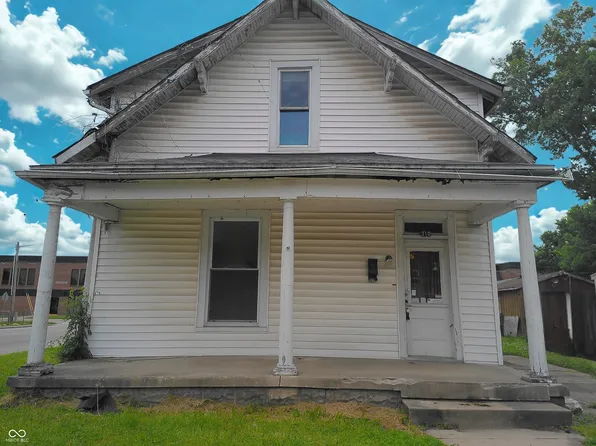 310 S Pleasant St, Edinburgh, IN 46124